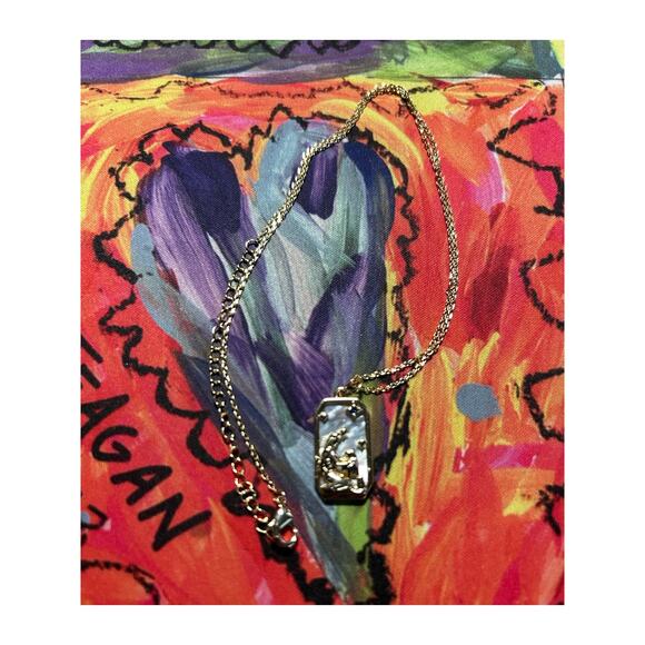 ⭐️ Virgo Necklace Gold Color Costume Jewelry Women August 23 September 22 Sign - Picture 2 of 3